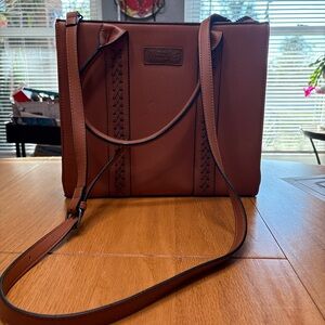 Wrangler Tan Crossbody Bag with Braided Detail